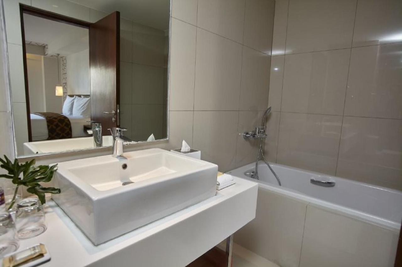 Quest Hotel Tagaytay Tagaytay City Kültér fotó
